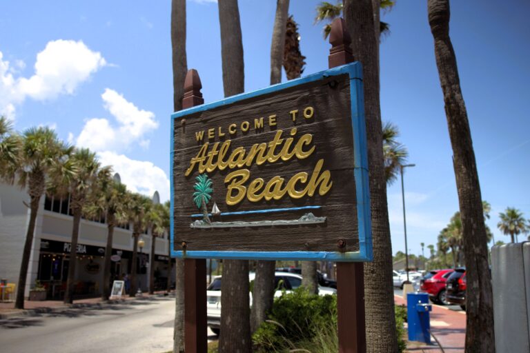 A Guide to Neptune Beach and Atlantic Beach | Coastal Activities in Jacksonville